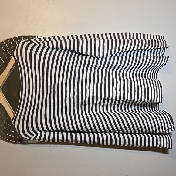 Eileen Fisher Striped Organic Linen Cotton Graphite Jersey Long-Sleeve Tee Shirt - Picture 6 of 10